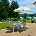 Seehotel Paulitsch Szálloda Velden am Wörthersee