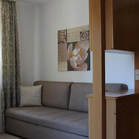 Seehotel Paulitsch Hotel Velden am Woerthersee